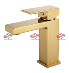 Смеситель для раковины Warmer Gold Line BPV-170150