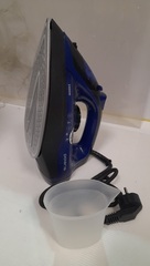 Утюг POLARIS PIR 2481K (б/у)