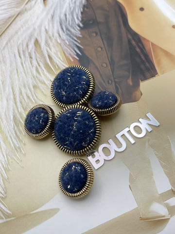 Пуговицы состаренное золото с синим твидом (тканевые) и золотистым люрексом