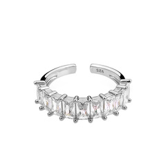 Латунное кольцо "Крупные кристальные фианиты" silver