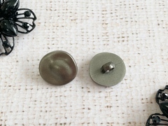 Пуговицы, р. 2,1х2 см