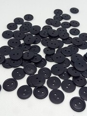 Пуговица 28L (18мм) 2 прокола, пластик, 1 шт