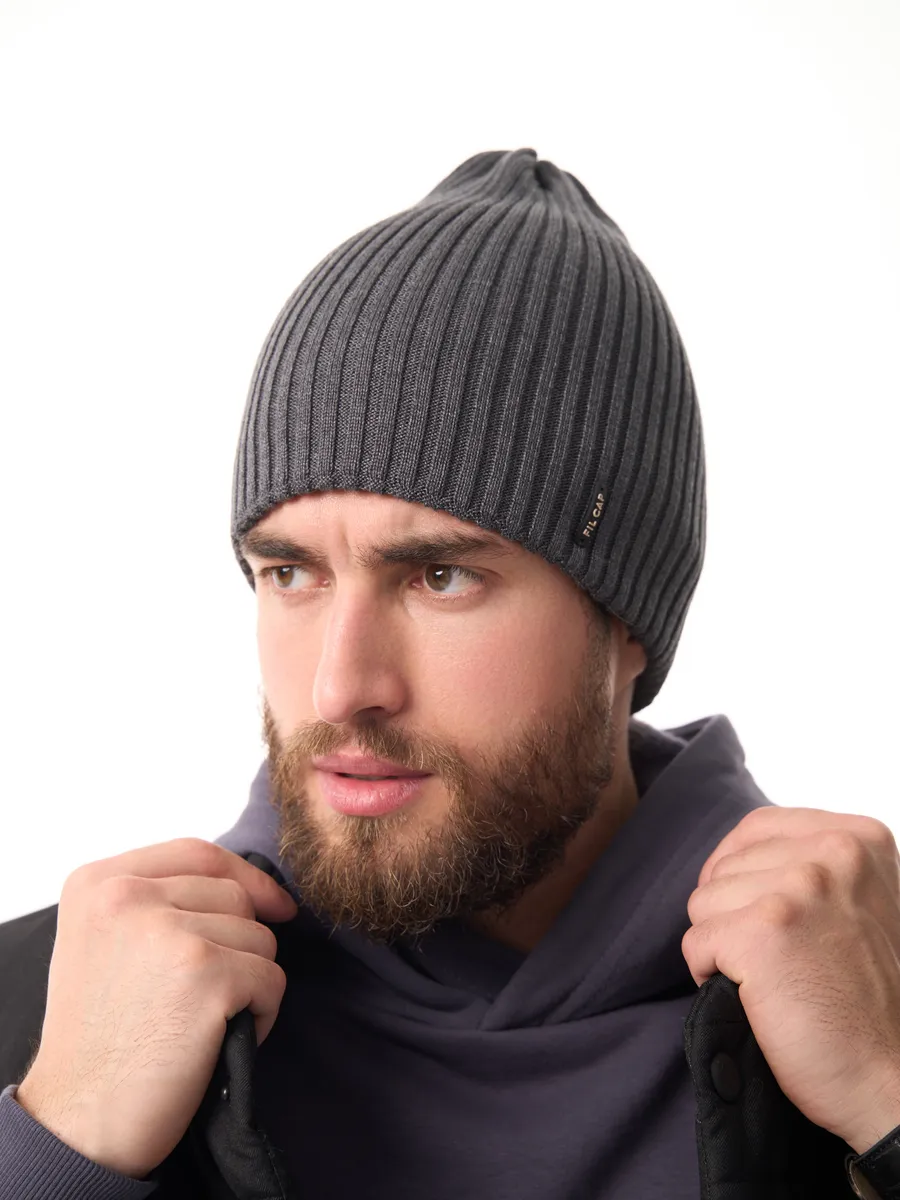 Шапка осенняя бини вязаная зима