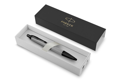 Ручка шариковая Parker IM Achromatic, Black BT (2127752)