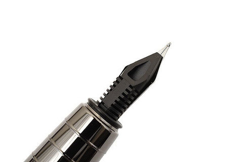 Перьевая ручка Faber-Castell Loom Gunmetal Shiny перо F