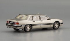 ZIL-4102 beige DIP 1:43