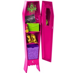 Клодин Вульф со шкафчиком. Главные герои с аксессуарами