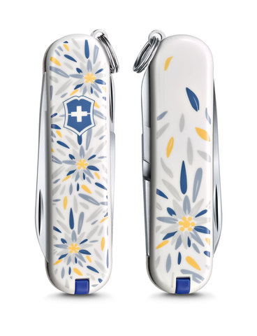 Нож-брелок Victorinox Classic LE 2021 