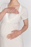 Сорочка для беременных и кормящих 11239 бежевый/белый