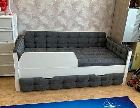 Кровать 