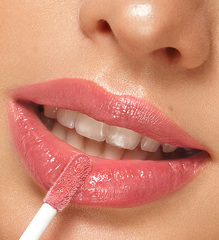 LuxVisage Масло-бальзам для губ MIRACLE CARE тон 105 Berry rose 5,5мл