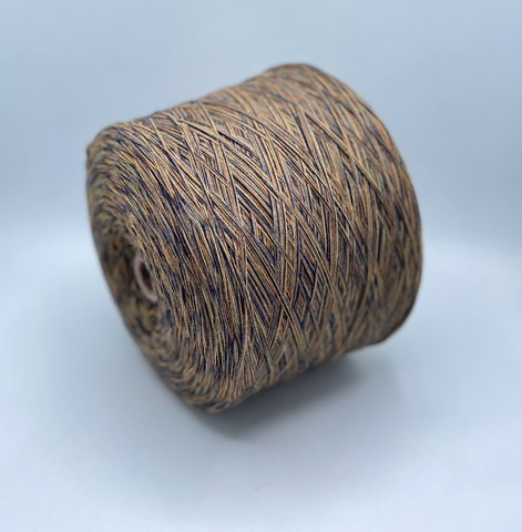Авторская смотка, Supergeelong, 300м/100гр, 100%меринос, цвет-Ореховое пралине, арт.37261