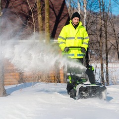 Снегоуборщик Greenworks 82SN22 82V (56 см) аккумуляторный, без АКБ и ЗУ