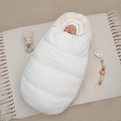 Демисезонный комплект на выписку 5 предметов