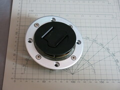 Крышка бензобака Suzuki GSF 250 400 1200 Bandit GSX 600 F GSX-R 750 1998-2006