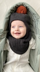 Балаклава зимняя с помпоном графит)