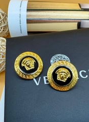 20133-sergi-kruglye-v-stile-versache-s-golovoj-meduzy-lux