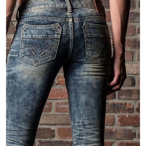 Affliction | Джинсы женские Raquel Skinny Stretch Jean 111SK077 задние карманы