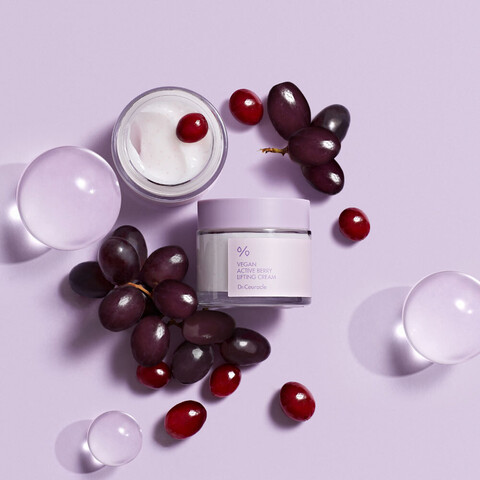 Лифтинг-крем активные ягоды с ресвератролом Dr. Ceuracle Vegan Active Berry Lifting Cream 75g, DR. CEURACLE