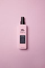 спрей для укладки, создания завитка и блеска Milk Shake AMAZING CURLS & WAVES 200ml