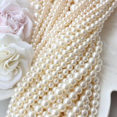 Майорка айвори 8 мм, 1 нить, МА143