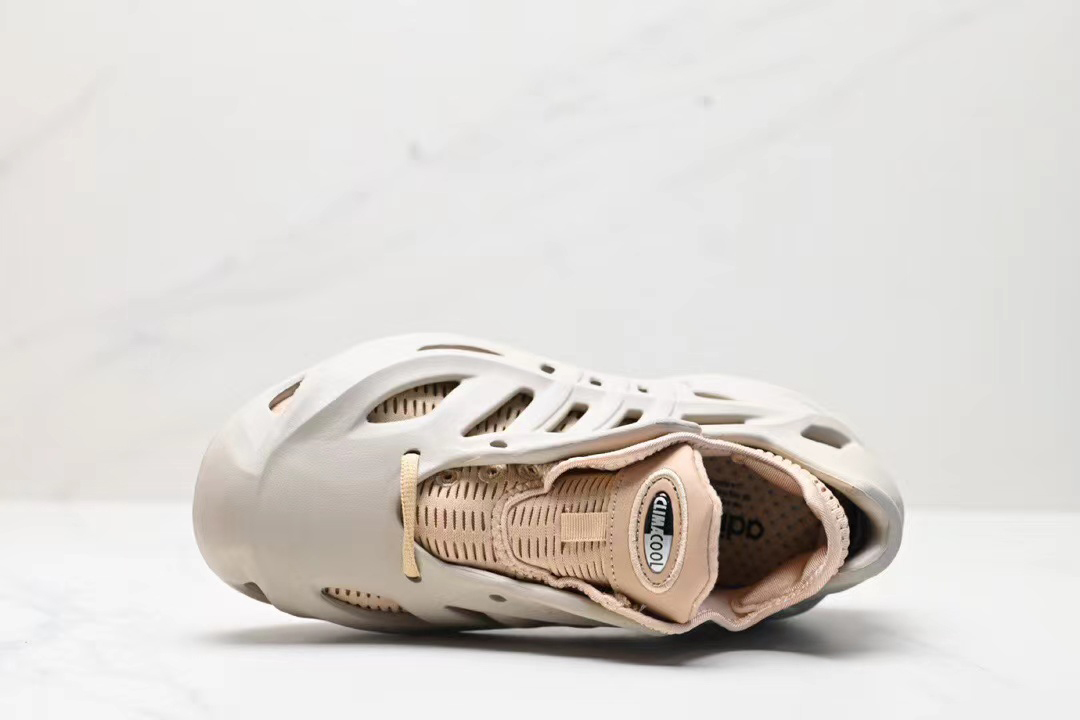 Adidas climacool 2005 top