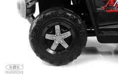 Толокар-электромобиль Mercedes G005GG-A с родительской ручкой и пультом