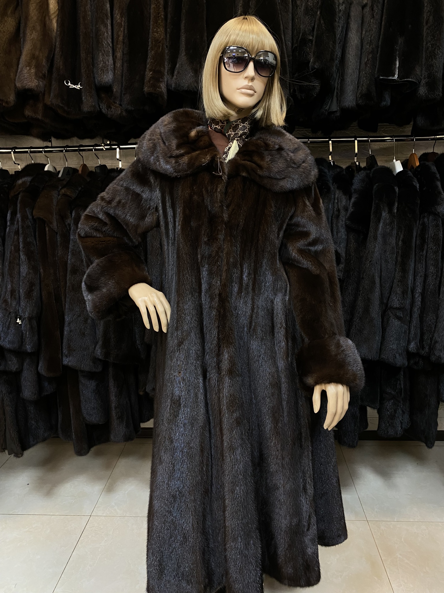 авито шубы 54. авито шубы. шуба норковая 54 размер. шуба норковая 56-58. шуба доха из акрила.