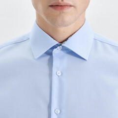 Сорочка Seidensticker Shaped Fit 01.253480-14 голубая с цветной отделкой