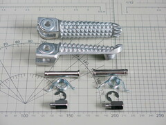 Подножки водительские Yamaha YZF R1 YZF R6 R1M R6S FZ6 XJ6 FZ8 FZ1