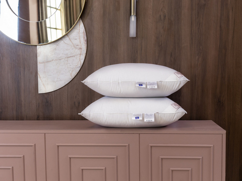 Подушка средняя 50х90 German Grass Silver Down