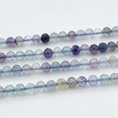 Флюорит граненый бусины, размер около 4,2 мм, цена за отрезок 19 см (1/2 нити)