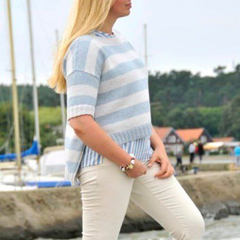 Описание по вязанию топа спицами "Marine"