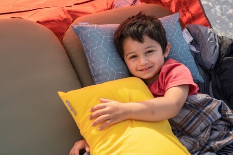 Картинка подушка Klymit coast travel pillow желтый - 5