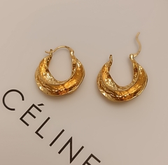 20159- Серьги-конго объемные Celine эффект мятого металла
