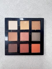 .test Topface Палитра теней 9-цв. тон 002  Сафари РТ512 