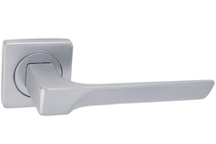Ручки дверные V42L-2 (матовый хром)