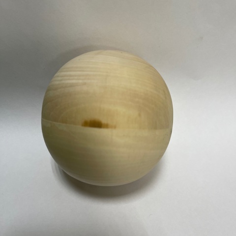 шар из липы из половинок  диаметр 8см