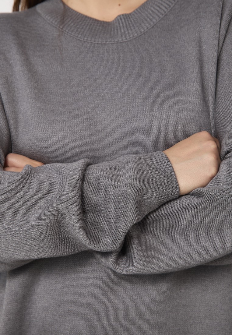 Джемпер вязаный с круглым вырезом, графит