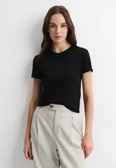 Футболка Skims, цвет черный