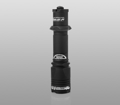 Фонарь светодиодный тактический Armytek Dobermann XP-L, 1120 лм, теплый свет, аккумулятор*