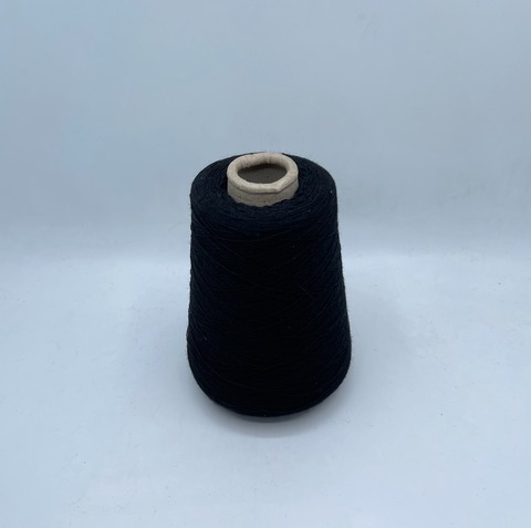 Бобинная пряжа (пр.Италия),1500м/100гр, 80%шерсть, 20%полиамид, цвет- Черный, арт.31551