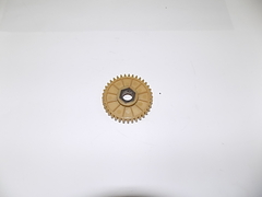 Шестерня привода насоса водяного KM2V80/Water pump drive gear