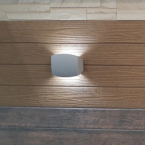 Уличный настенный светильник Fumagalli ABRAM AB1.000.000.LXJ1L