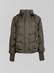 Куртка 6567 с трикотажным капюшоном и трикотажными вставками на карманах