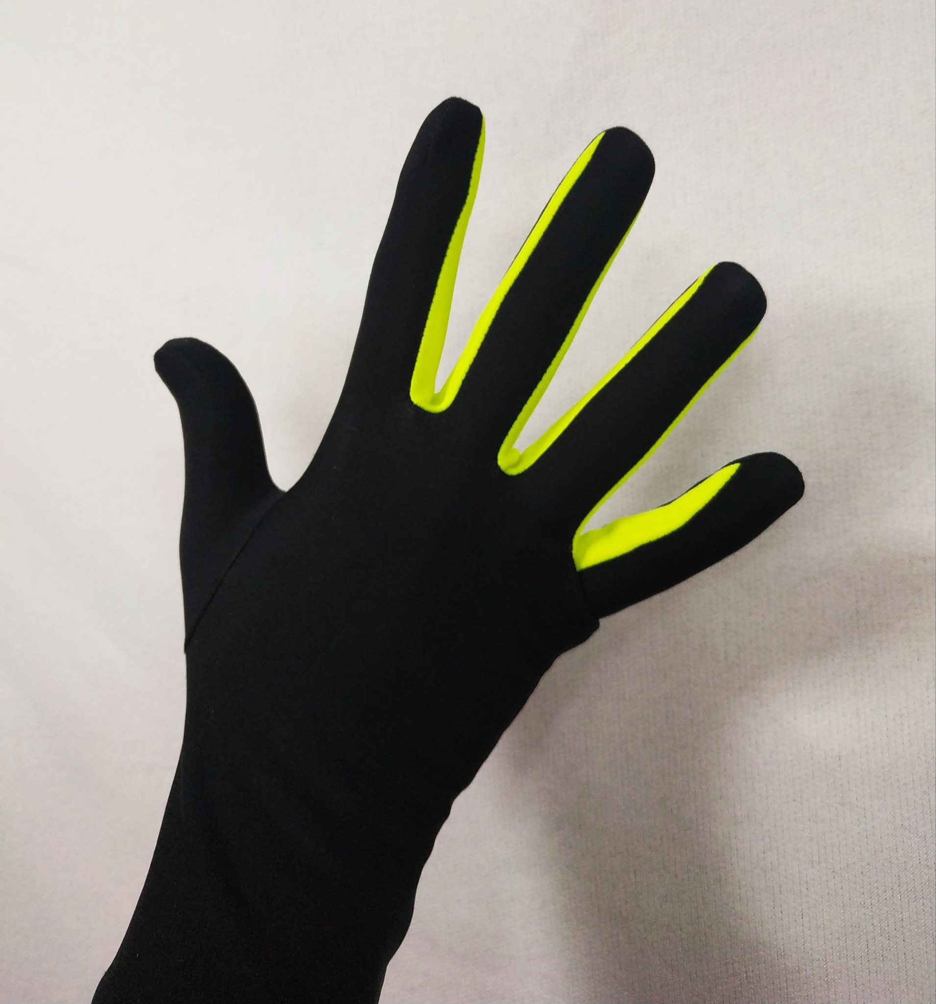 Перчатки из термоткани (с жёлтой вставкой)