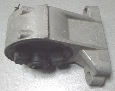 ПОДУШКА ДВИГАТЕЛЯ ЗАДНЯЯ.ОКА