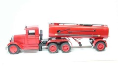 ZIS-6 with semitrailer tanker truck fire engine 6 cubic meters LOMO-AVM 1:43