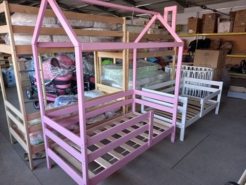 Кроватка-домик 