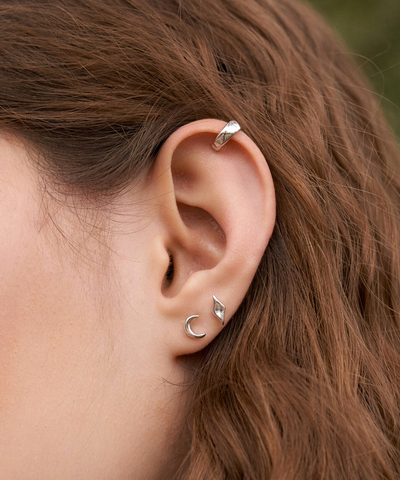 Серьга-пусета 